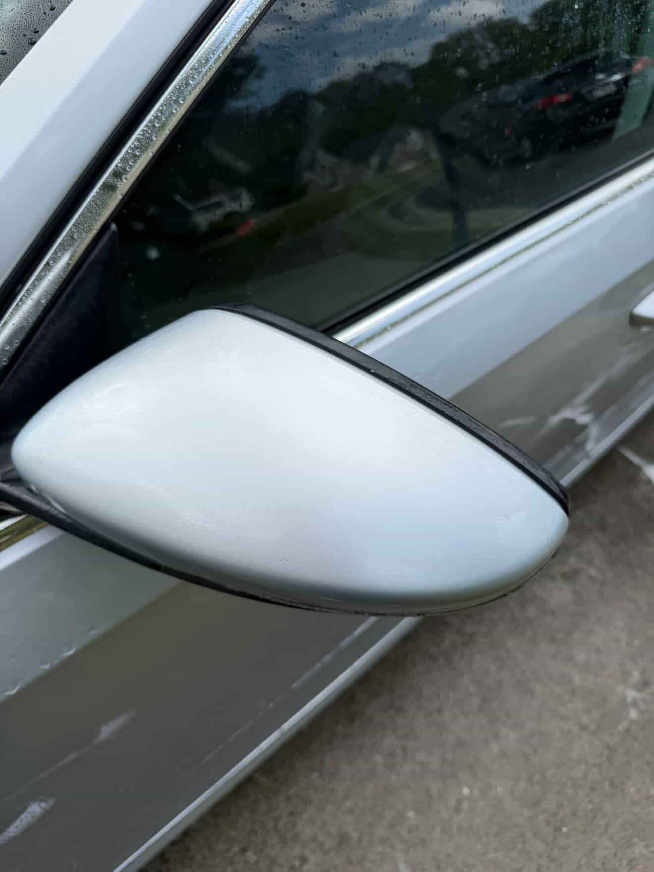 Mirror detail after